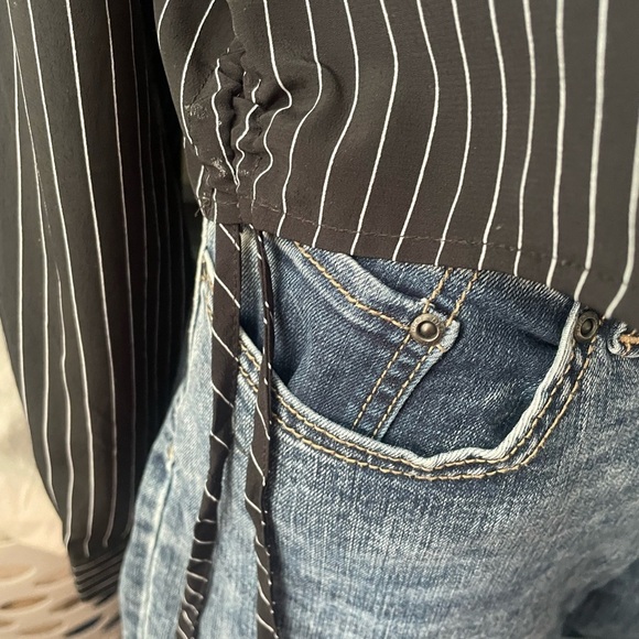 Chic Black Striped Button-Up Shirt with side draw strings - Picture 3 of 8